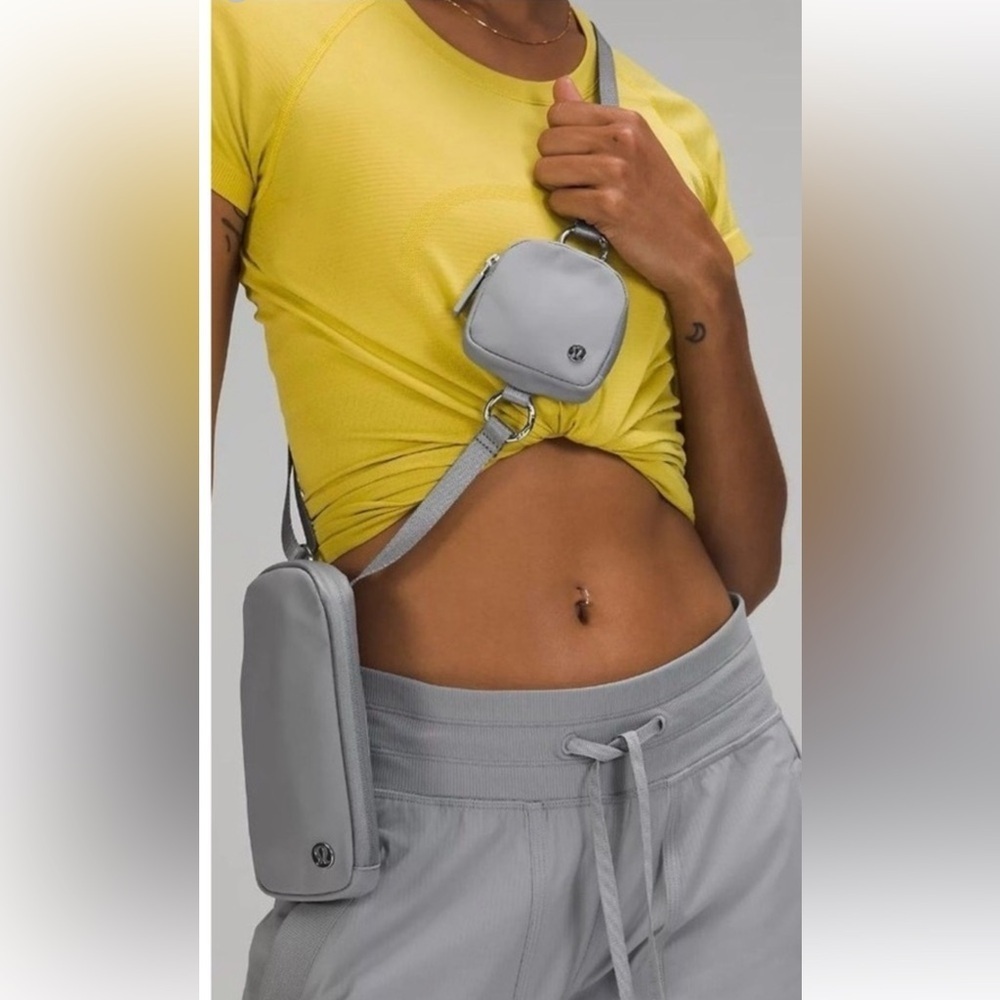 Lululemon 2 compartment shoulder bag